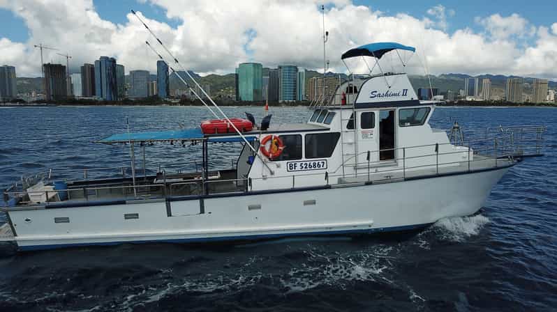 3-Hour Honolulu Bottom Fishing Adventure - Fishing gear, bait, and help are already included