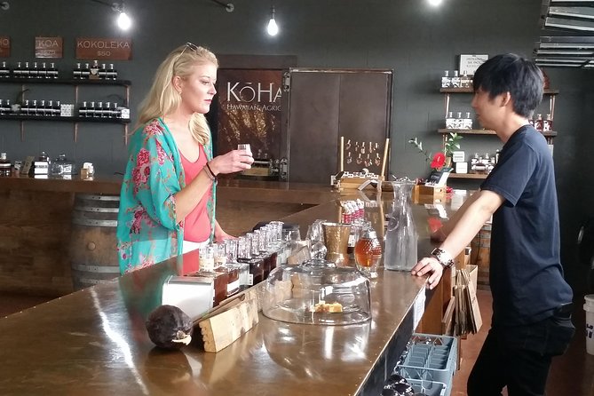 6-Hour Private Customized Luxury Convertible Tour of Oahu's North Shore - Surf stops at Ehukai and the Van’s Triple Crown beaches