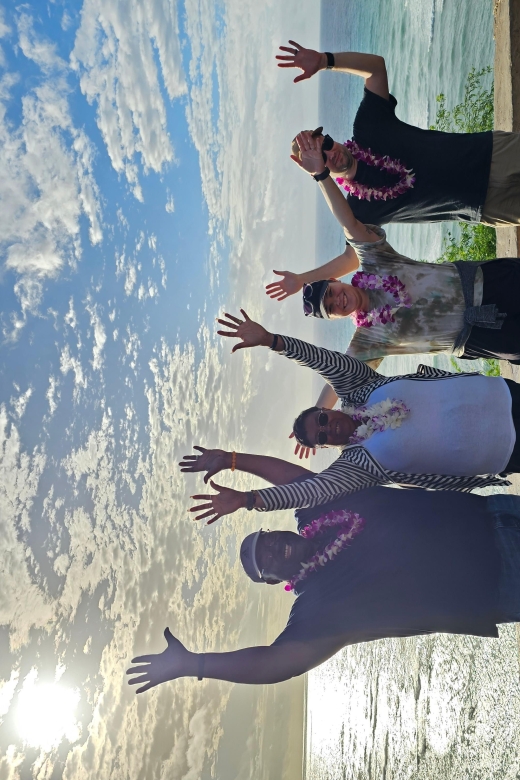 Amazing Circle Island Tour - Diamond Head begins the scenic route