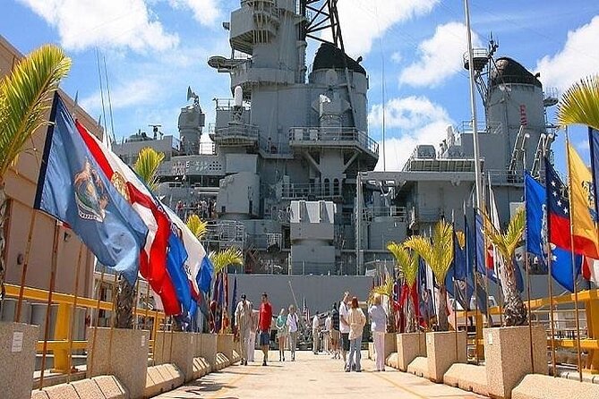 Battleships of WWII at Pearl Harbor Departing from Waikiki - Practical advice for a smoother day