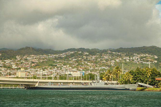 Best Of Pearl Harbor: The Complete Experience Tour - The early start and hotel pickup
