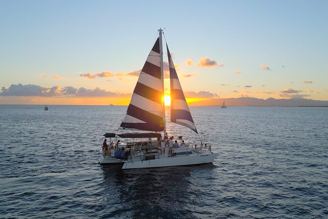 Best Waikiki Sunset Cruise:BYOB Sunset Sail with Swimming - Sailing past Diamond Head