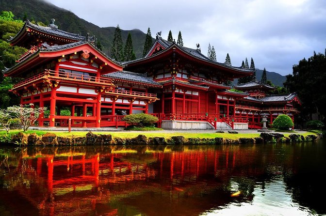 Byodo In Temple, Waimea Botanical Garden-Waterfall: Includes Fees - What makes this Oahu circle tour worth considering