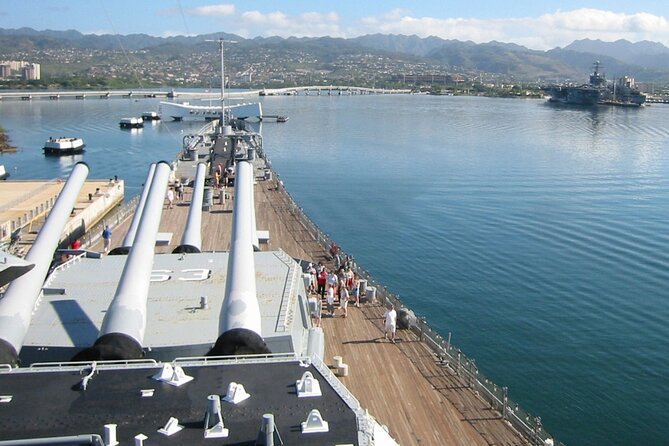 Exclusive Pearl Harbor and USS Arizona All-Access Private Tour - Aircraft at the Pearl Harbor Aviation Museum