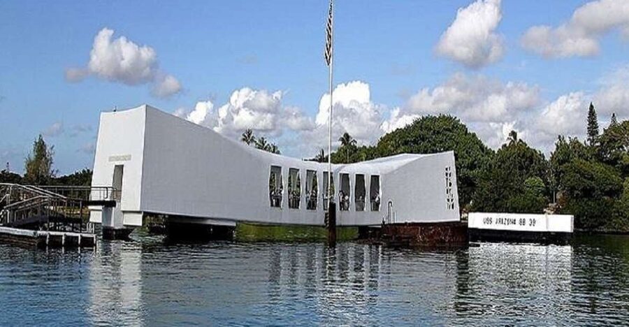 From Waikiki: USS Arizona Memorial and Honolulu City Tour - Punchbowl National Cemetery From the Road