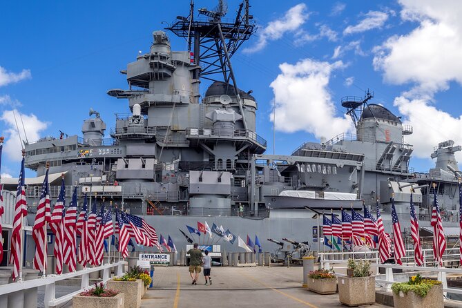 Grand Pearl Harbor and City Tour - The USS Arizona Memorial is the strongest part
