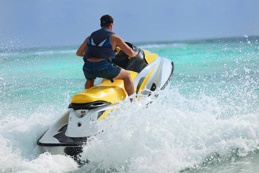 Hawaii Kai: Maunalua Bay Jet Ski Ride - Who will enjoy this most?