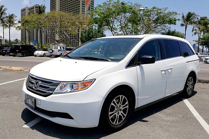 Honolulu Airport & Waikiki Hotels Private Transfer by Minivan (up to 5 people) - Returning from Waikiki to the airport