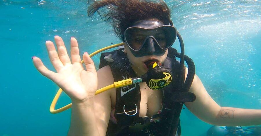Honolulu: Beginner Scuba Diving Tour With Free Videos - Finding the lagoon near Waikiki