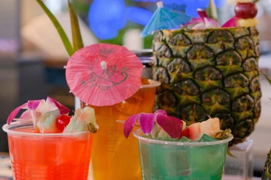 Honolulu: Ka Moana Luau Dinner and Show with Transportation - Who will enjoy this evening most?