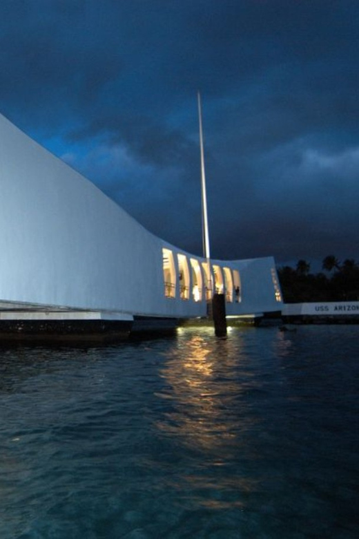 Honolulu: Pearl Harbor USS Arizona Memorial Tour - Key points at a glance