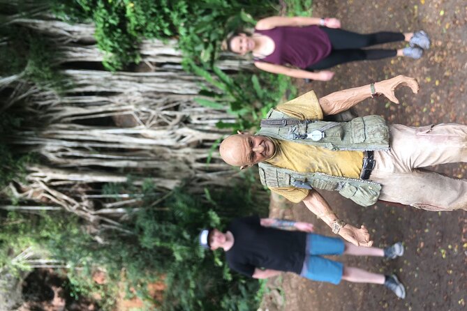'Lost' and Movie Tour - Guides Dave and Greg shape the experience