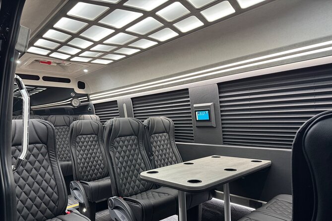 Luxury Sprinter Transfer Airport, Waikiki and Cruise Terminal - Service details that matter after a long flight