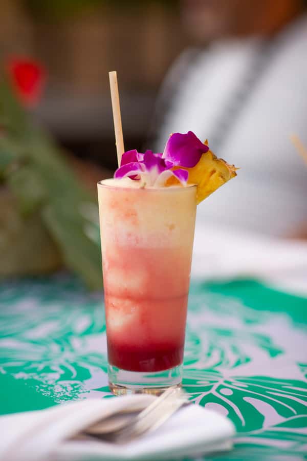 Oʻahu: Nā Lei Aloha Lūʻau & Dinner or Cocktail Show Option - Accessibility, clothing, and small planning tips