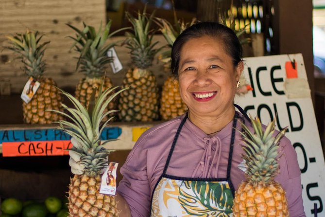 Oahu Circle Island Full Day Tour with Scenic Stops & Local Foods - Haleʻiwa Town Center and the final stretch