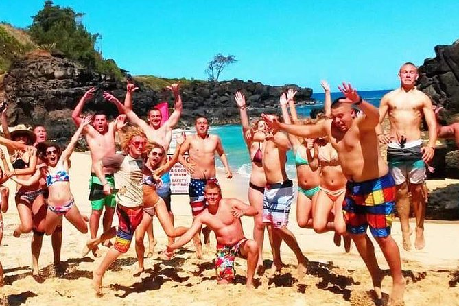 Oahu Circle Island Tour with Turtle Snorkeling— Small-Groups - Macadamia Tasting Under the Banyan Trees