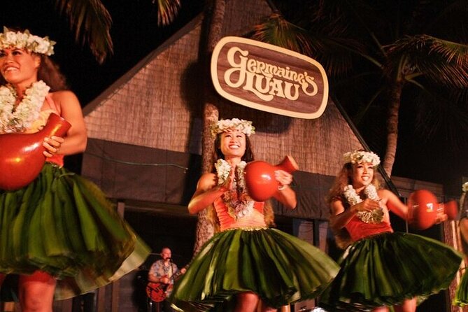 Oahu: Germaine's Luau - The Polynesian show is the evening’s main event