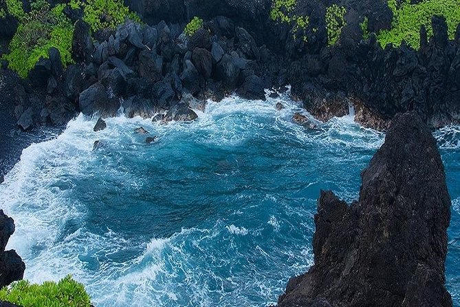 Oahu Grand Circle Island Experience Departing from Kauai - Malasadas, blowholes, and southeast Oahu