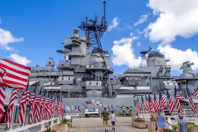 Oahu: Pearl Harbor Complete Experience Passport - USS Missouri and the surrender that ended the war
