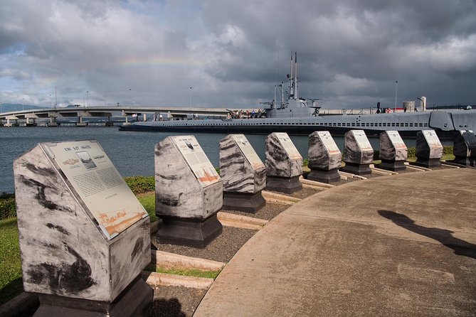 Oahu: Pearl Harbor USS Arizona Memorial Small Group Tour - Who will get the most from this tour?