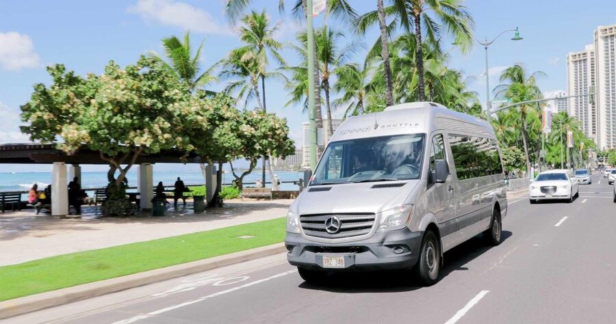 Oahu: Private Transfer to/from Honolulu Airport - Waikiki - Waikiki drop-off and the shared-ride trade-off