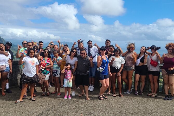 Oahu's Ultimate Grand Circle Island Tour with Snorkeling and More - Dole Plantation and Green World Coffee Farms