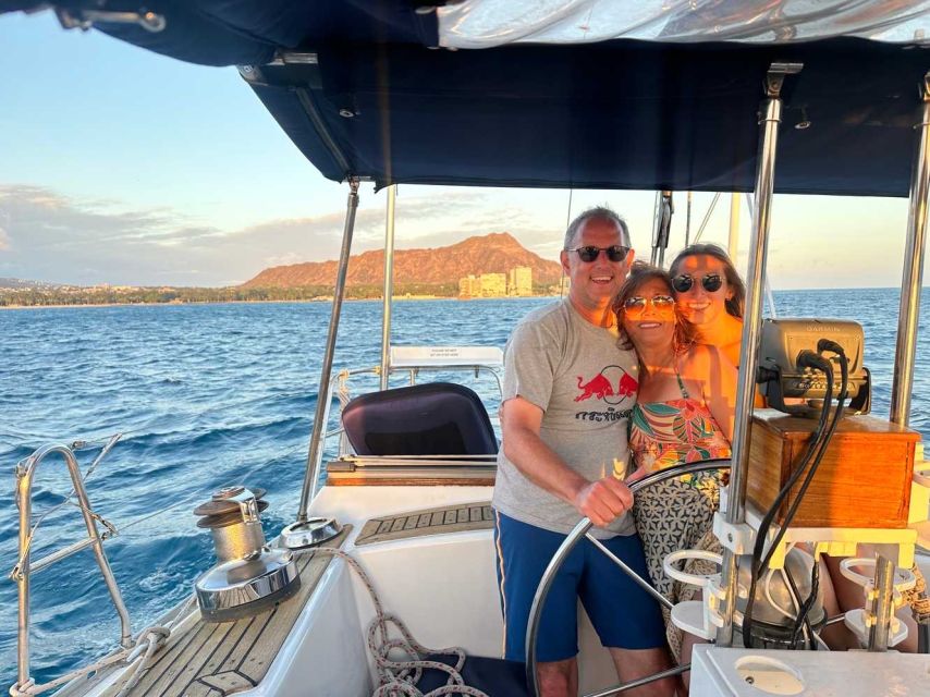 Oahu: Sunset sailing in small intimate groups - Is $103 a fair price?