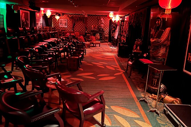 Oahu: The Magical Mystery Show! at Hilton Waikiki Beach Hotel - The King Kalakaua connection