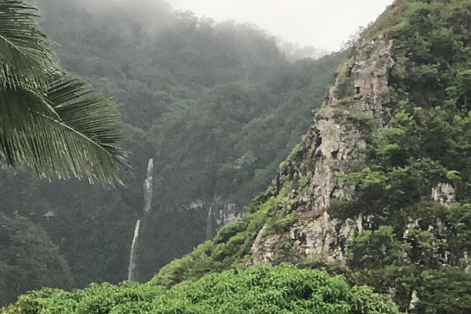 Oahu Ultimate Circle Island: 30 Spots, 10 Epic Stops - North Shore surf country and the turtle question