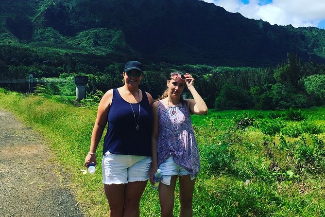 Oahu Uncovered: Full Island Tour with a Local Guide - Mokoliʻi Island and Laie Point