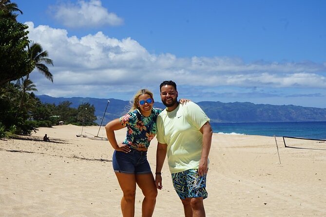 Oahu Uncovered: Full Island Tour with a Local Guide - Macadamia nuts, local food, and shopping