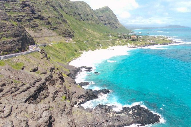 Oahu Unveiled: Tailored Luxury Private Island Tour - North Shore surf, Haleiwa, and Laniakea turtles