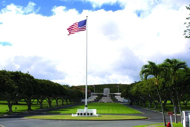 Pearl Harbor and Honolulu City Tour - Two hours at Pearl Harbor: enough, but not generous