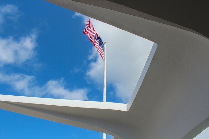 Pearl Harbor Arizona Memorial - Why this Pearl Harbor tour can make sense