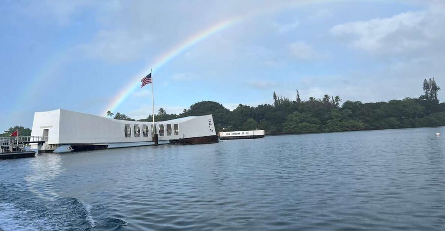 Pearl Harbor's #1 Private VIP Tour -"The Arizona Memorial" - A respectful start in a private limousine