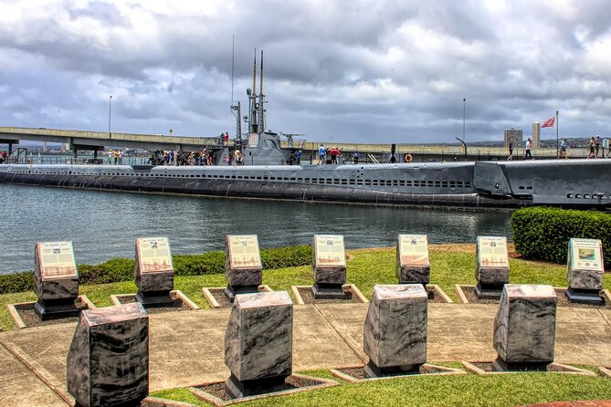Private "Limousine" USS Arizona Memorial & Cultural Honolulu Tour - Comfort, Snacks, and Practical Details