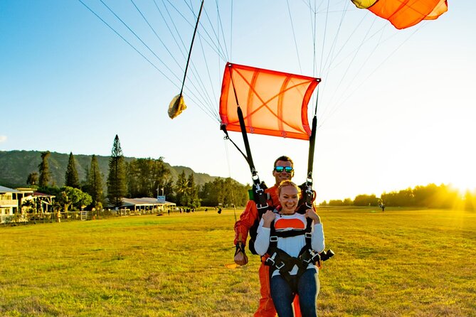 Tandem Skydiving with GoJump in Hawaii - Freefall first, ocean views second