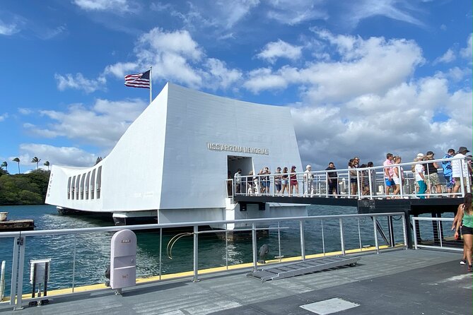 Tribute to Pearl Harbor Arizona Memorial and Honolulu City Tour - Key points to know before booking