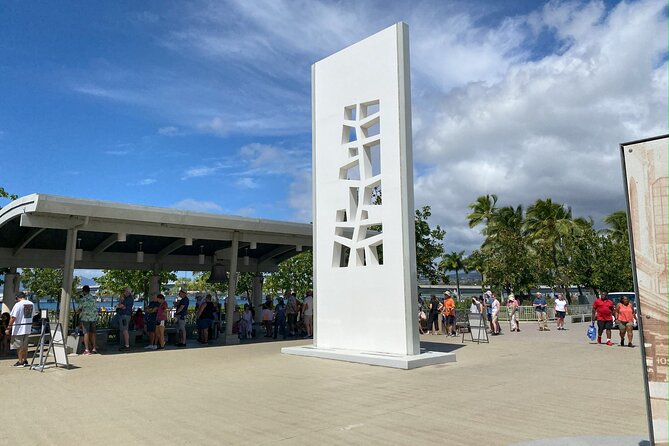 Tribute to Pearl Harbor Arizona Memorial and Honolulu City Tour - What the $45 price really buys