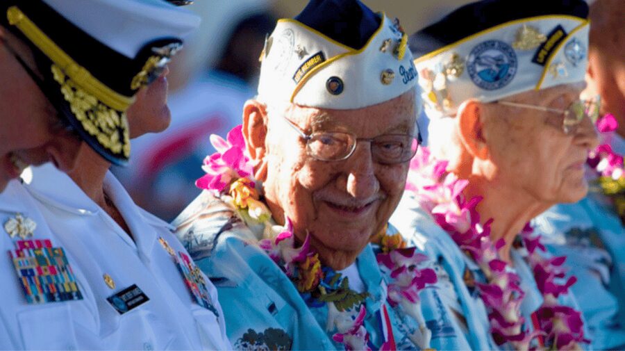 USS Arizona Memorial - Honolulu City - Pearl Harbor Tour - The boat ride to the Arizona
