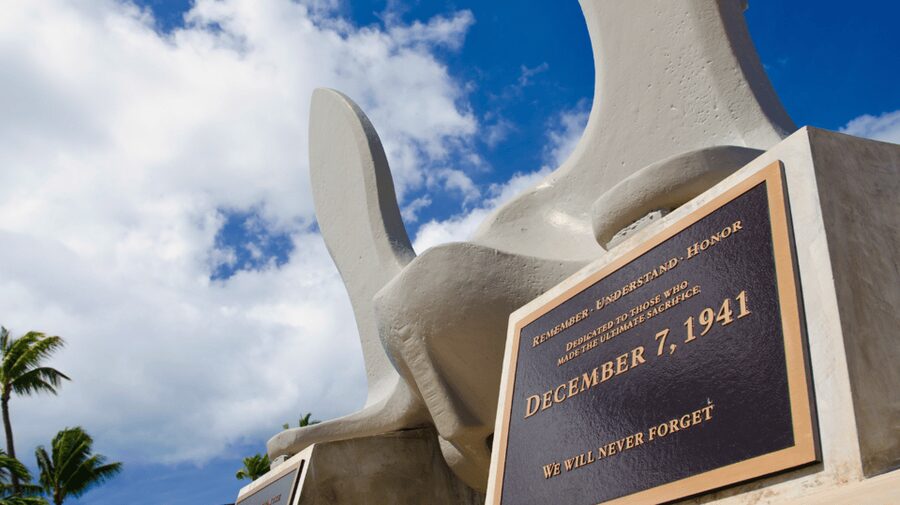 USS Arizona Memorial - Honolulu City - Pearl Harbor Tour - The Pacific Fleet Submarine Museum and USS Bowfin