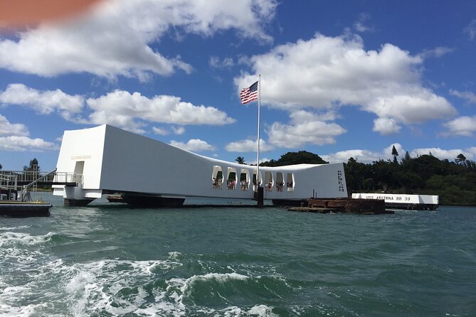 USS Arizona Memorial & The "Mighty MO" #1 Limousine Private Tour - Why the private limousine format works at Pearl Harbor