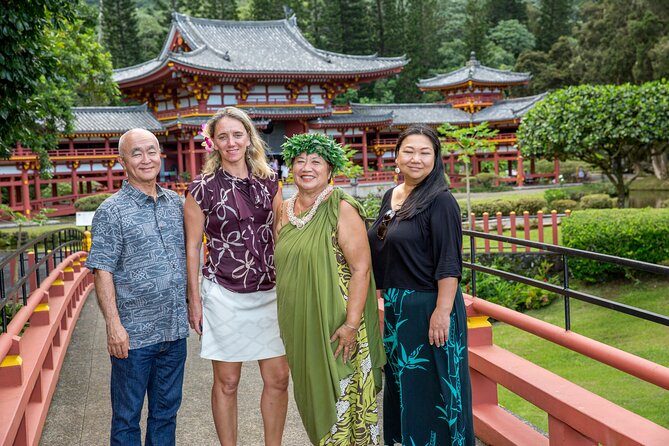 VIP Aloha Style Private Island Tour - Byodo-in Temple beneath the Koʻolau Mountains
