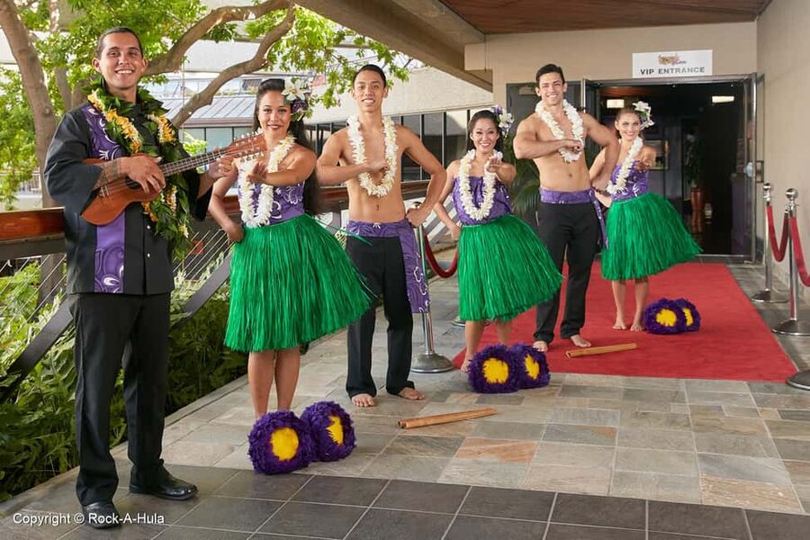 Waikiki: Luau and Buffet w/ optional Rock-A-Hula Show - A Waikiki luau with a built-in stage show