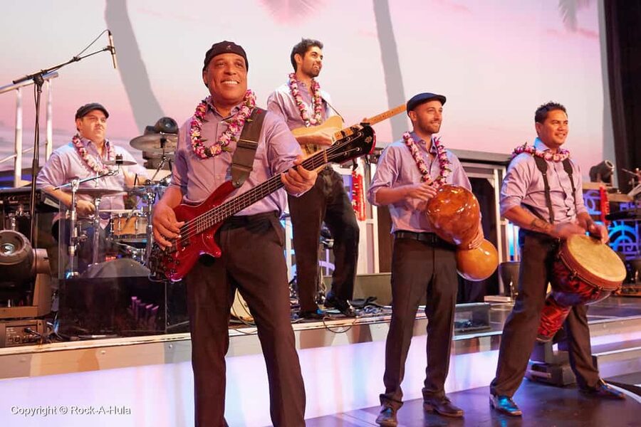 Waikiki: Rock-A-Hula Show Ticket and Buffet Option - Inside the 750-Seat Royal Hawaiian Theater