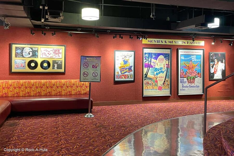 Waikiki: Rock-A-Hula Show Ticket and Buffet Option - Meeting the Cast After the Performance