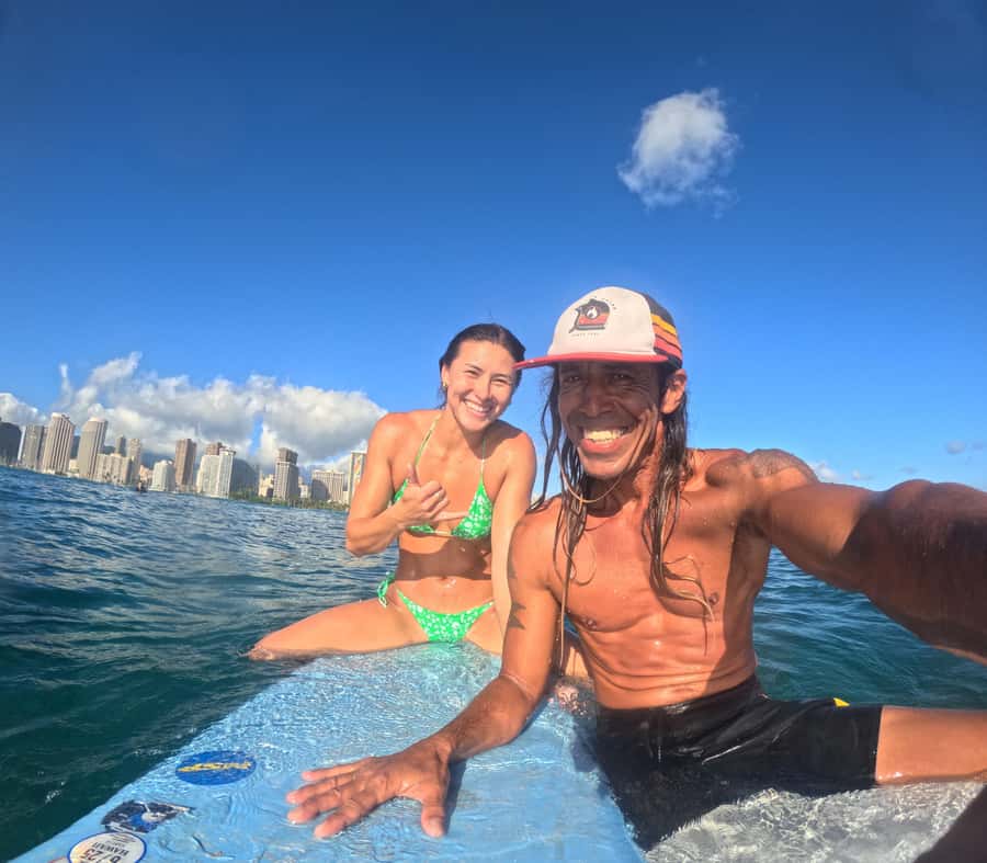 Waikiki: Surf Lessons Easy 60 min classes no crowds! - Gear, land practice, and the first paddle