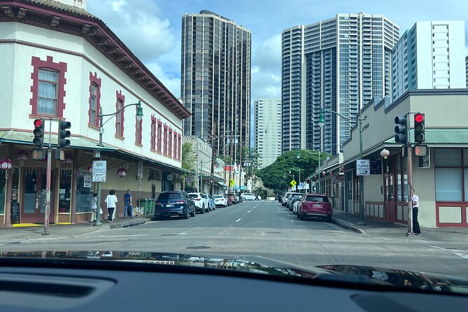 We Go Eat: Secret Aloha Bites Tour - Why the Small Group Matters
