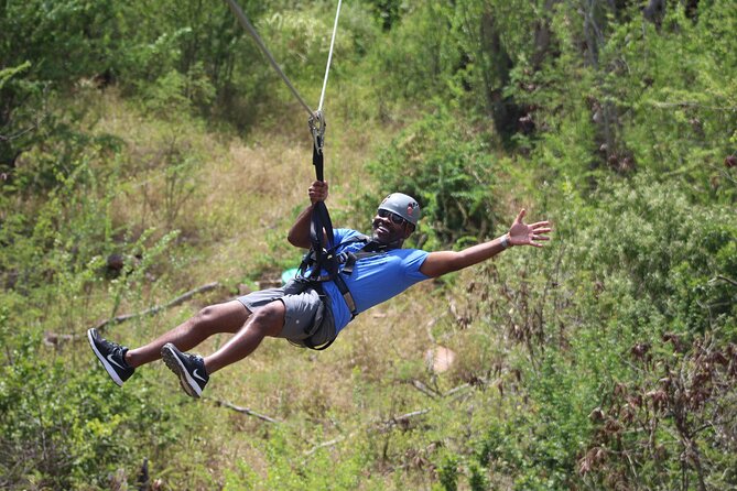 Zip & Dip: Zipline and Wet 'n' Wild Waterpark Combo - What the small group size means